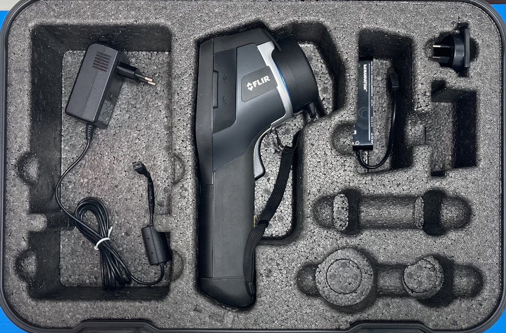 FLIR E40[650℃] 열화상 카메라